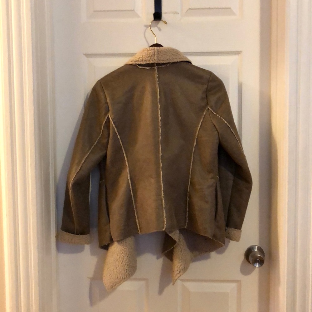 Jacket - Picture 3 of 3